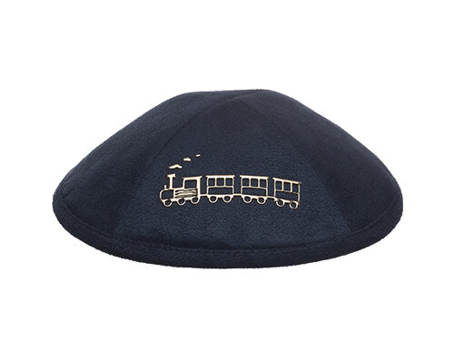 כיפה אולטרא סוויד עם אותיות בולטות17 ס"מ | Ultra Suede Kippah 17 cm
