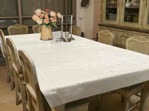 מפת שולחן מהודרת "שבת ויום טוב" 140x220 ס"מ | Elegant Tablecloth 140*220 cm - Shabbat and Holiday